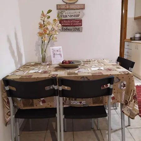 And Cosy House 2 * Larissa