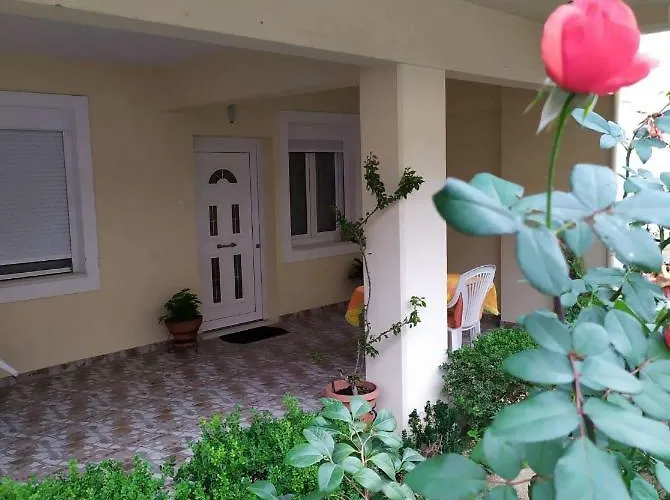 And Cosy House 2 Апартаменты Лариса