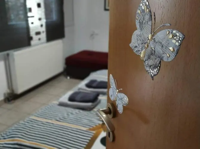 And Cosy House 2 Apartment *